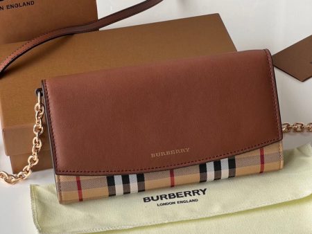 Envy Hold - Burberry Bags - 014 Discount