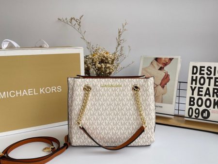 Envy Hold - Michael Kors Bags - 816 Hot on Sale