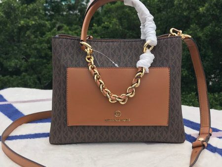 Envy Hold - Michael Kors Bags - 826 on Sale