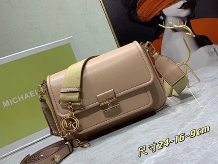 Envy Hold - Michael Kors Bags - 980 Hot on Sale